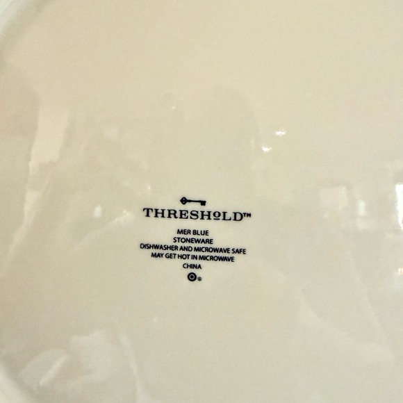 Threshold Set/2 “Mer Blue” Dinner Plates, 10.5”, Blue & Cream - Picture 4 of 8